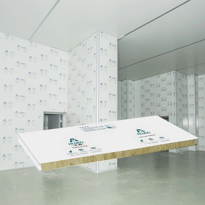 Fabriqué à la machine de laine de roche, panneau sandwich salle blanche, isolation acoustique 950 mm 1150 mm largeur