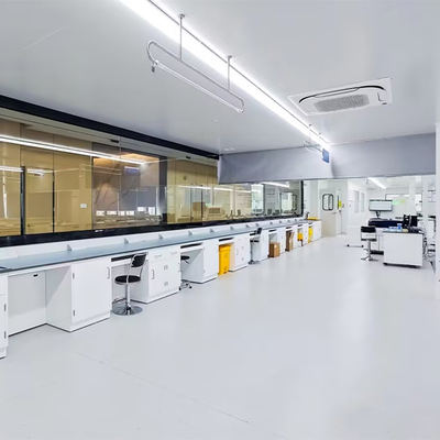 Salles blanches de centres commerciaux Plancher en PVC intérieur Plancher en plastique antistatique pour laboratoire