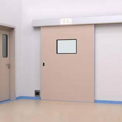 Espace de travail propre et sûr avec pulvérisation électrostatique antibactérienne salle blanche porte coulissante automatique