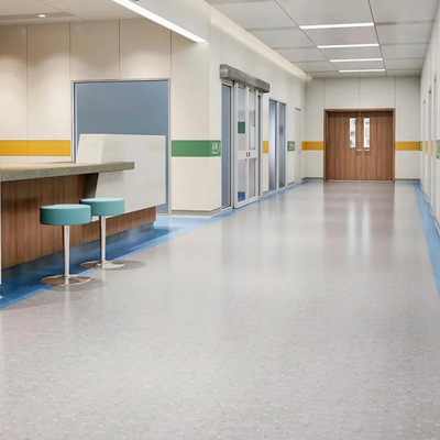 Salle d'opération de l'hôpital antibactérien Huaao Carreaux de sol en PVC en vinyle homogène Pvc en vinyle plancher homogène Pvc en vinyle plancher en vinyle plancher en PVC salle d'opération de l'hôpital antibactérien